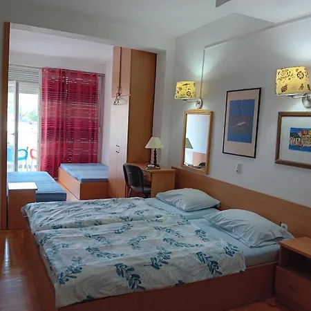 Centar טרביניה