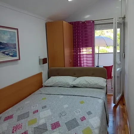 Centar Apartmán *