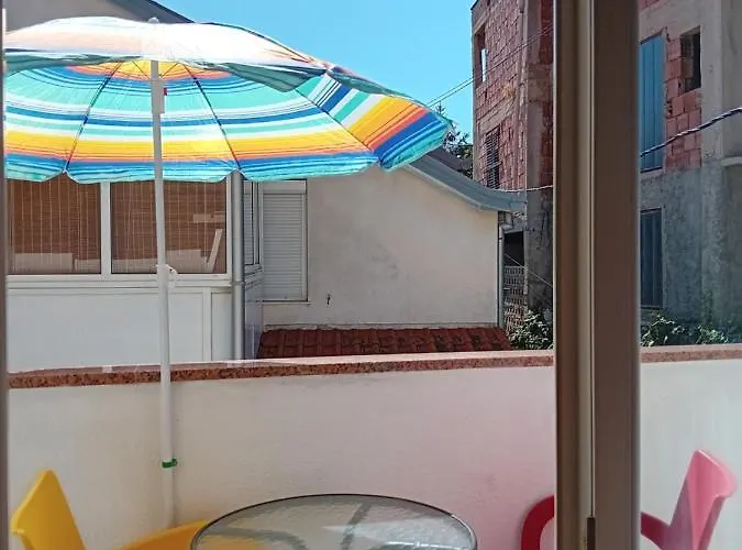 公寓 Centar 特雷比涅